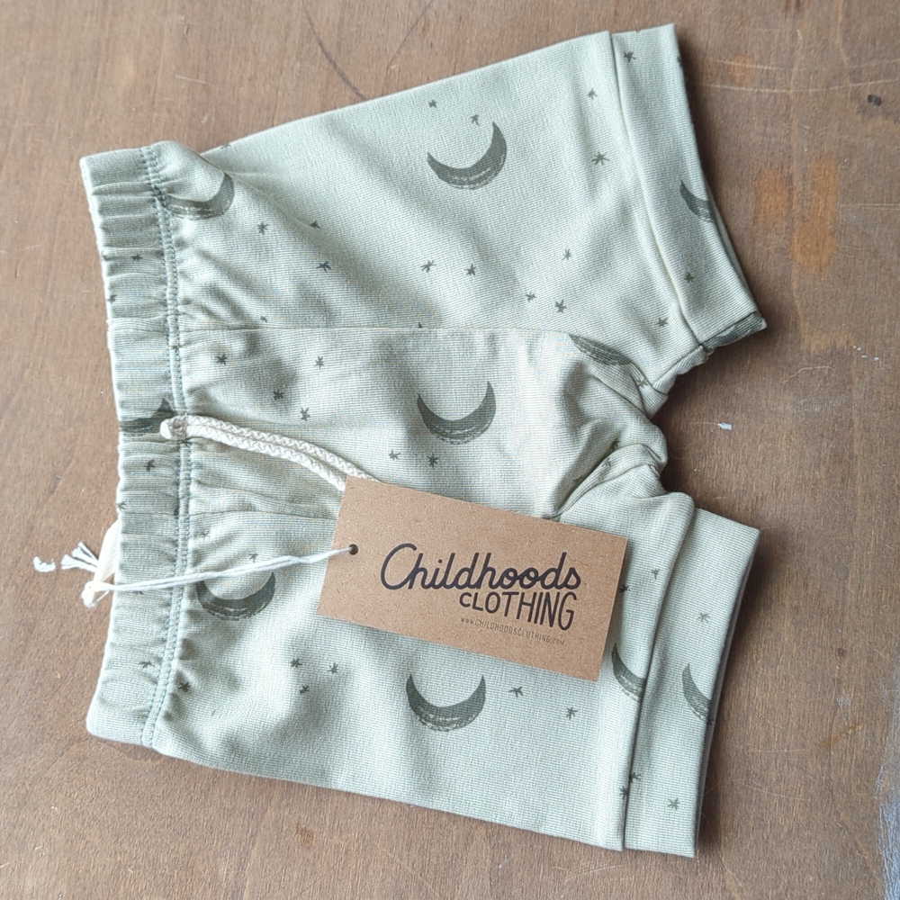 Childhoods Clothing rib knit shorts size 3T NWT